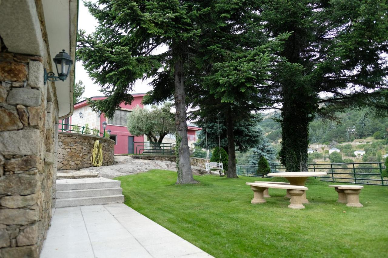 El Barranco De Miraflores Мирафлорес де ла Сиера Екстериор снимка